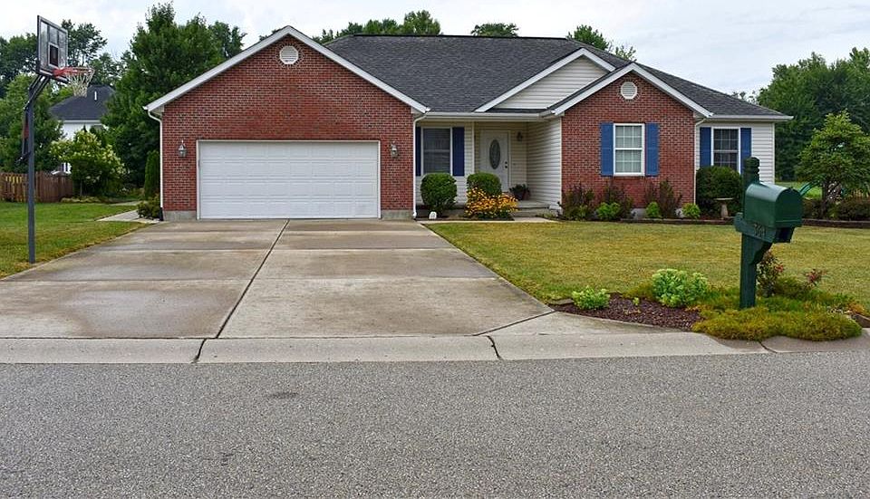 1st image of 364 Curtis Ct