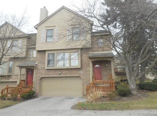 6496 Aspen Ridge Blvd #5, West Bloomfield, MI 48322