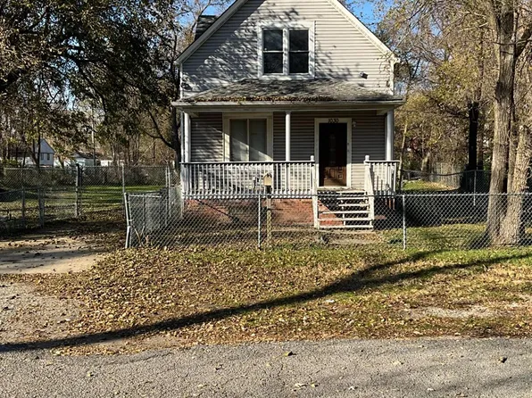 1030 Ellsworth St, Gary, IN 46404