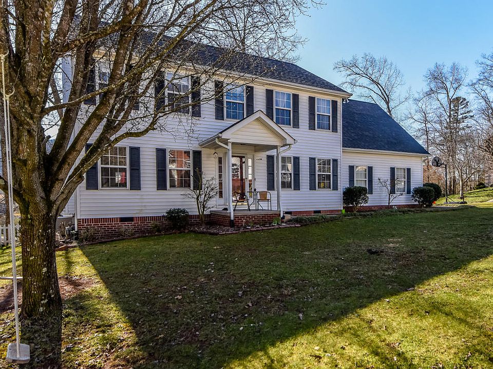 1st image of 2344 Conners Creek Cir