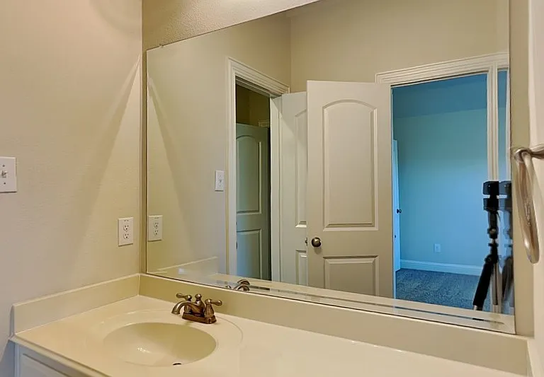 3006 Knightsbridge Ln — Photo 16