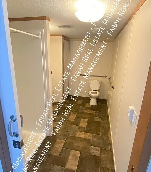 5389 Teague Rd #7 — Photo 10