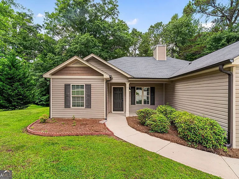 2416 Scoggins Rd — Photo 2