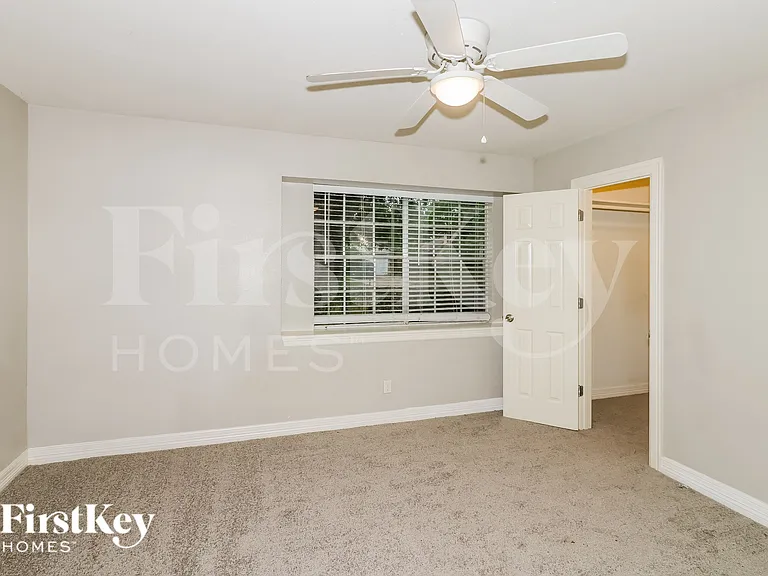 15631 Cascade Point Dr — Photo 10
