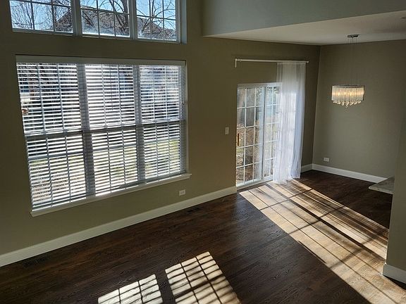3rd image of 153 Fountain Grass Cir