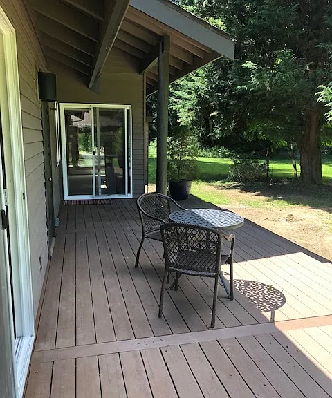 guest bedroom deck