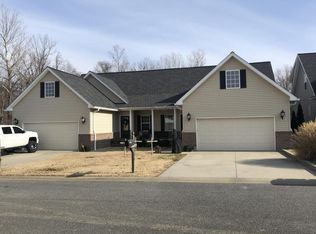 5172 Ogilvie Ave, Paducah, KY 42001