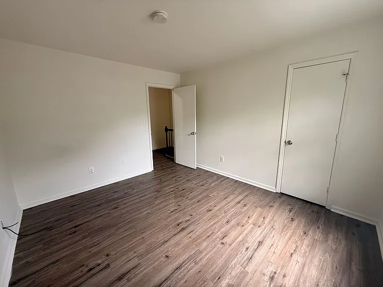 8720 Mornington Dr — Photo 12