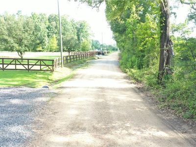 (Undisclosed Address), Slaughter, LA, 70777