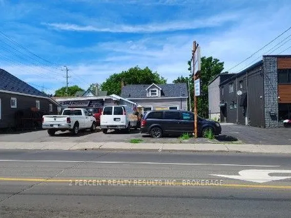 225 Concession St, Kingston, ON K7K 2B6