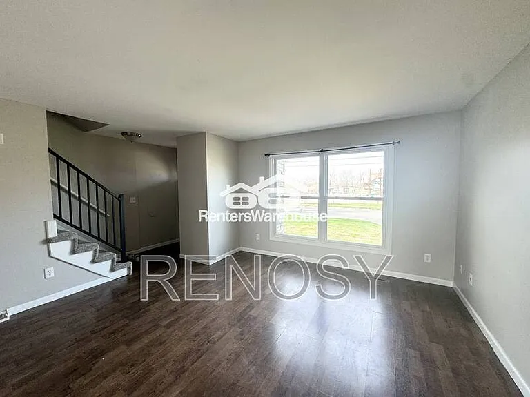 4924 Madison Ave — Photo 4