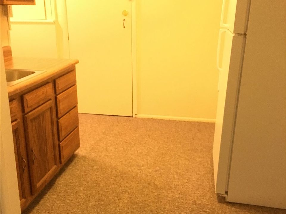 502 N State St 502 N State St Ann Arbor, MI Zillow Apartments for Rent in Ann Arbor