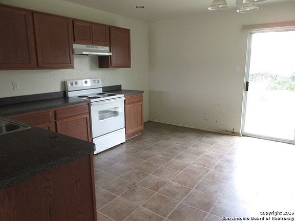 4th image of 5410 Harefield Dr