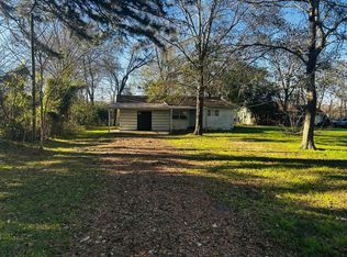 1234 River Rd, Goodrich, TX 77335