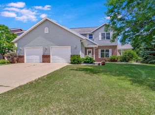 1024 Johnson St, Onalaska, WI 54650