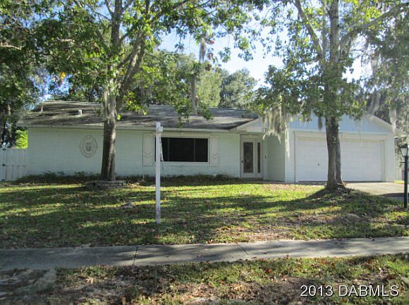 1st image of 770 Tumblebrook Dr