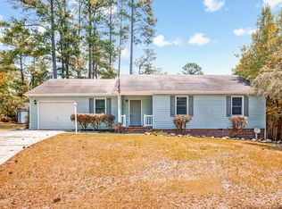 7294 Surf Pl, Fayetteville, NC 28314
