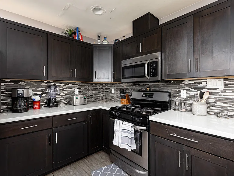 1624 S Parkside Dr — Photo 11