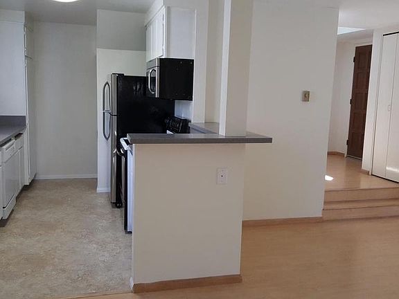 4th image of 8462 Via Sonoma Unit 42