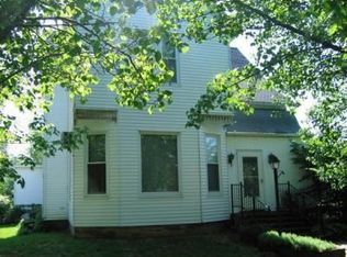 253 N Morgan St, Shelbyville, IL 62565