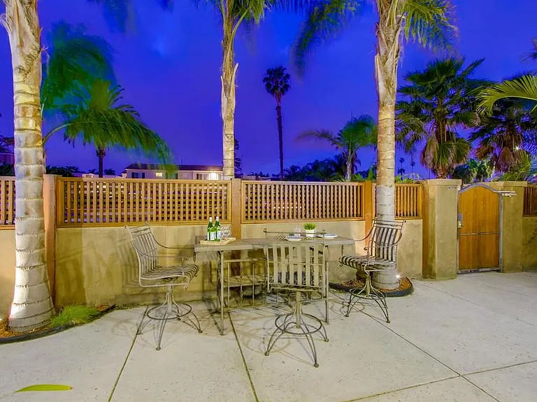 1753 Grand Ave #A — Photo 9
