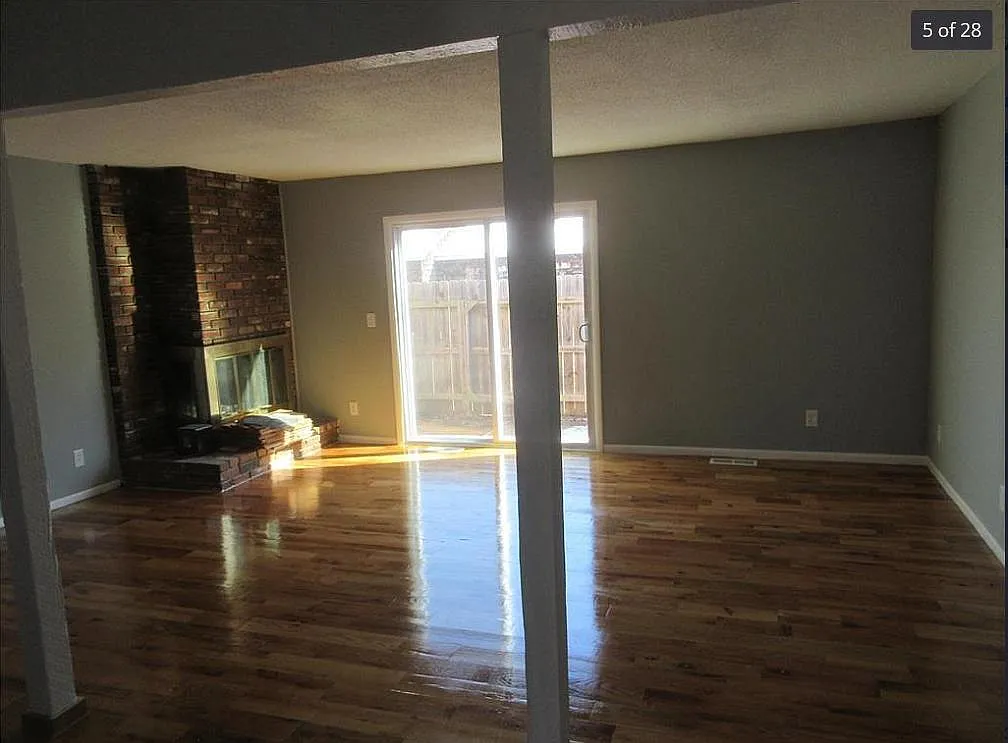 3331 Bridge Manor Dr — Photo 4