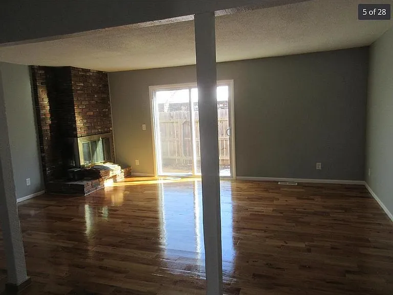 3331 Bridge Manor Dr — Photo 4