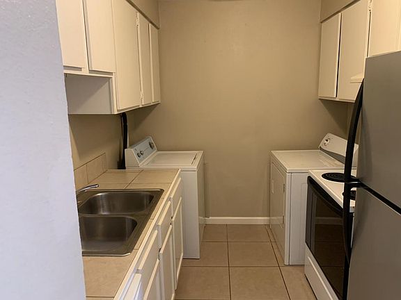2nd image of 777-779 Jennifer Jean Dr #777