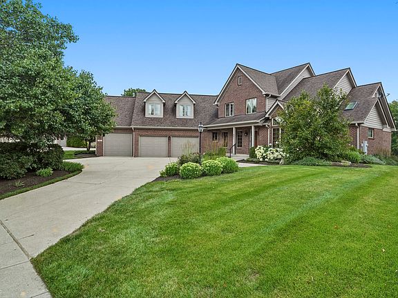 3rd image of 891 Copperwood Dr