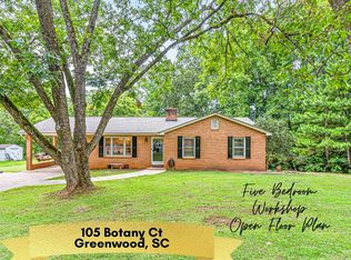 105 Botany Ct, Greenwood, SC 29646
