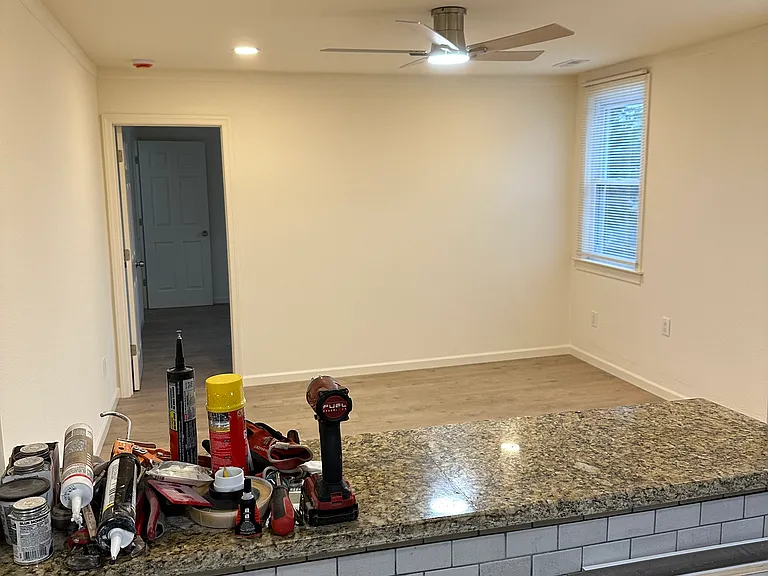 672 Lincoln Ave — Photo 5