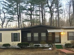 29 4th Ave, Westfield, MA 01085