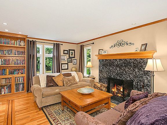 4th image of 8520 219th Ave NE