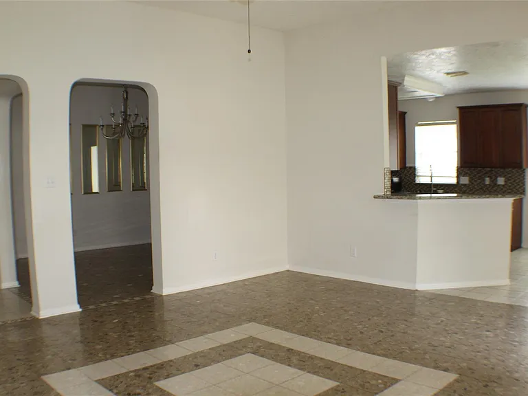 119 Lissa Ln — Photo 14