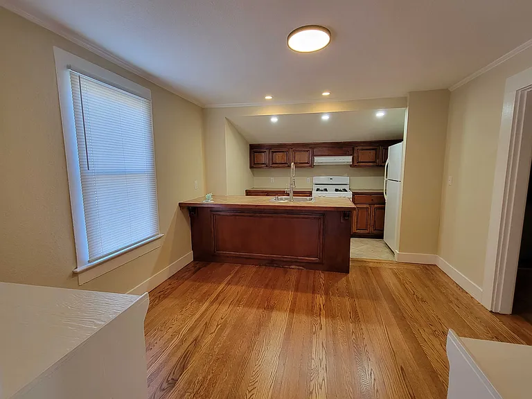 1014 El Dorado St — Photo 6