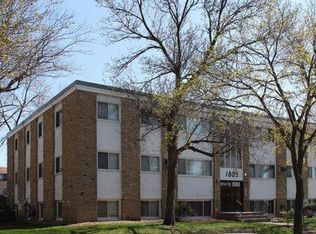 1825 Garfield St NE #103, Minneapolis, MN 55418