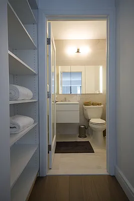 Rented by Bedrose | media 25