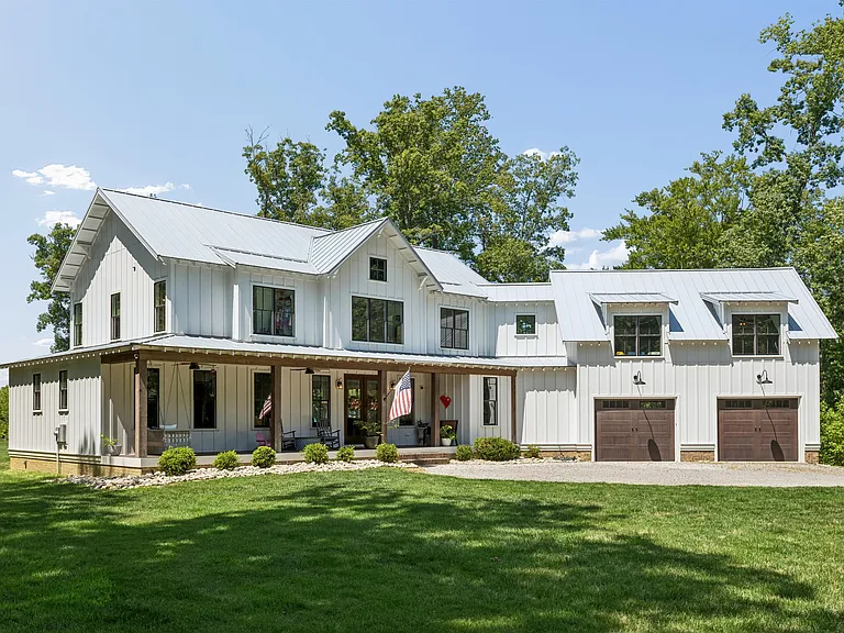 6450 Stewart Rd — Photo 62