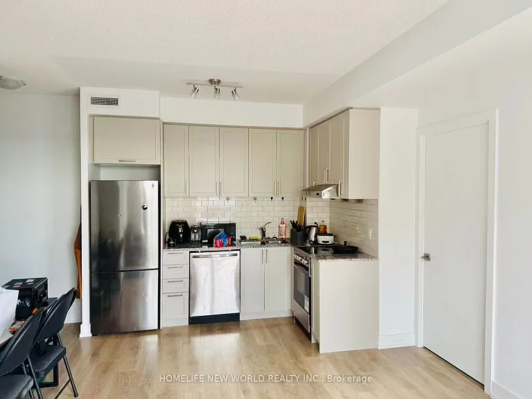 268 Buchanan Dr #629W — Photo 10