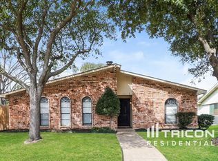 8501 Londonderry Ln, Dallas, TX 75228
