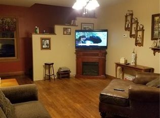 943 Rutledge Rd, Transfer, PA 16154