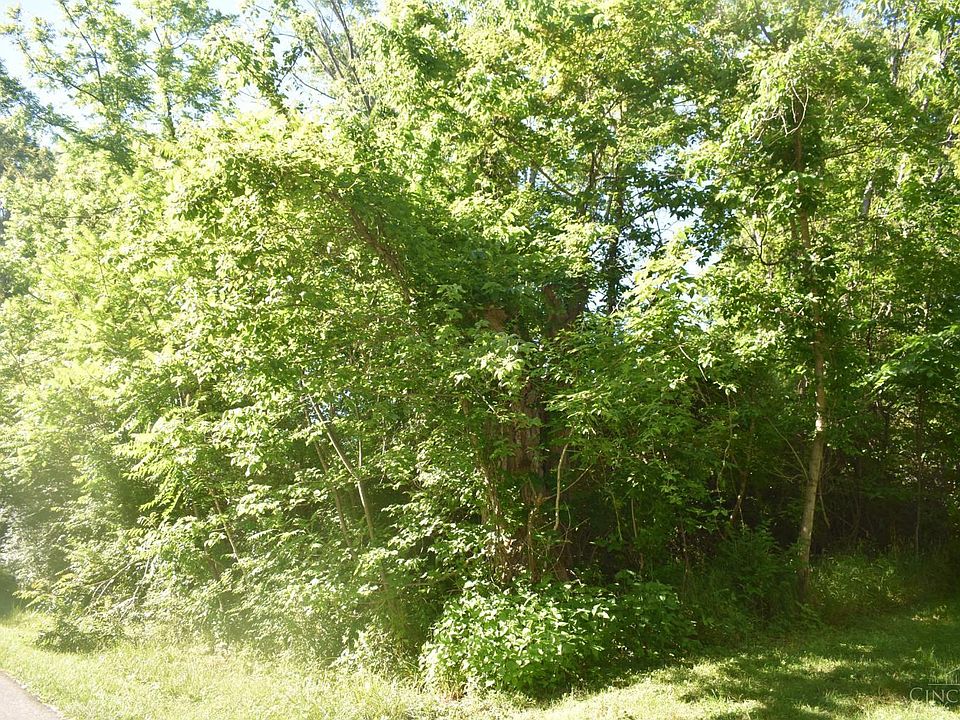 2nd image of 11871 Lakefront Dr