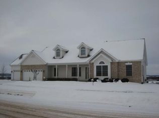 343 Eastridge Cir, Reedsburg, WI 53959