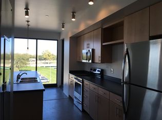 200 State St APT 407, Cedar Falls, IA 50613