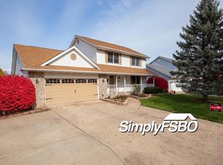 4305 27th Avenue Ct, Moline, IL 61265