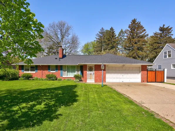 1415 Coolidge Ave, Saginaw, MI 48638