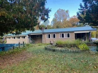 3979 Haines Rd, Attica, MI 48412