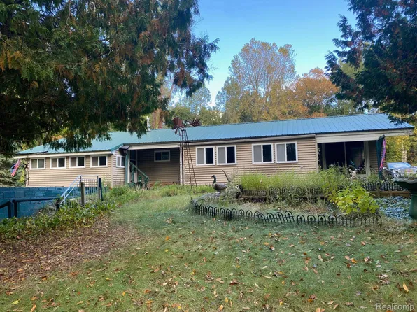 3979 Haines Rd, Attica, MI 48412