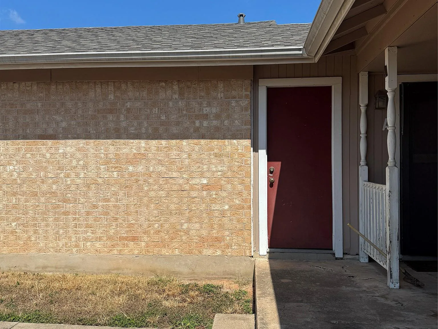 2 bed, 2.0 bath, 915 sqft, $1,400 — Photo 2