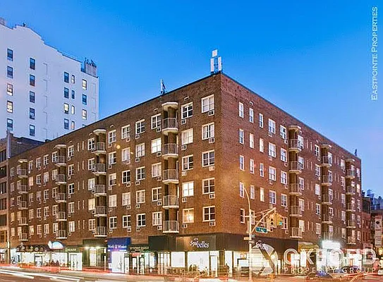 Rented by Oxford Property Group | media 23